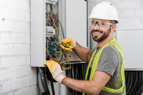 Best Licensed Electrician  in Vero Lake Estates, FL